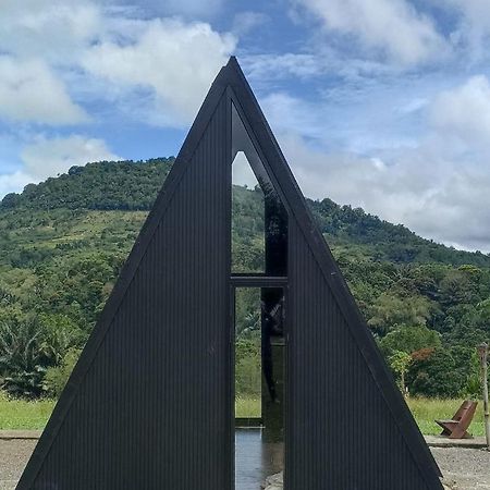 Wawowow Otel Tomohon Dış mekan fotoğraf